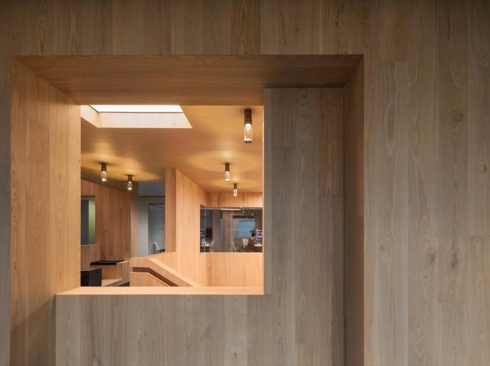 bloomberg-wooden-hong-kong-office-nerihu-design-research-office-11