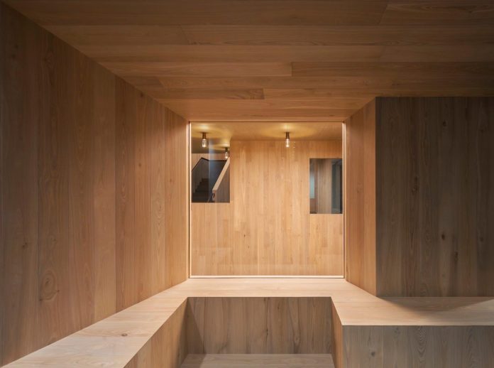 bloomberg-wooden-hong-kong-office-nerihu-design-research-office-13
