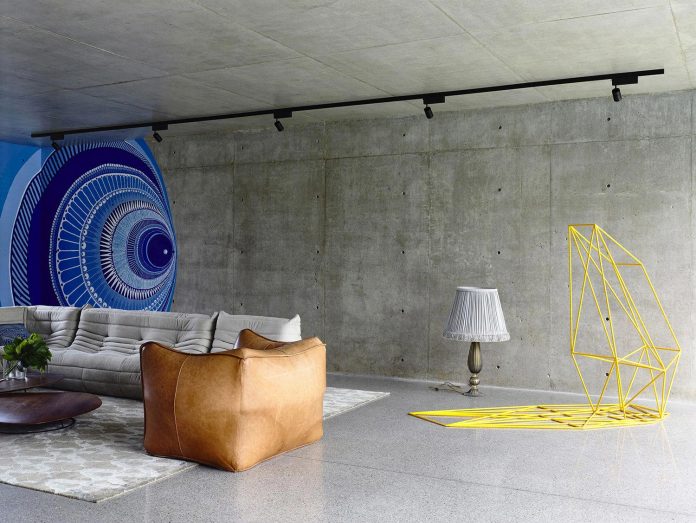 mckimm-designs-modern-concrete-family-home-wolseley-09