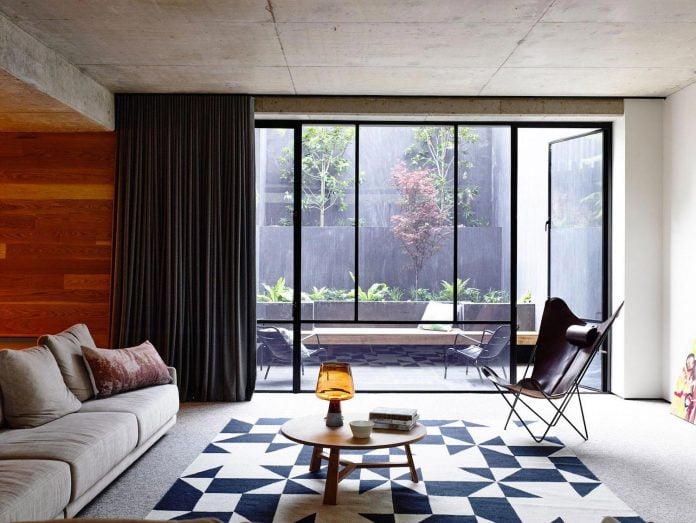 mckimm-designs-modern-concrete-family-home-wolseley-15