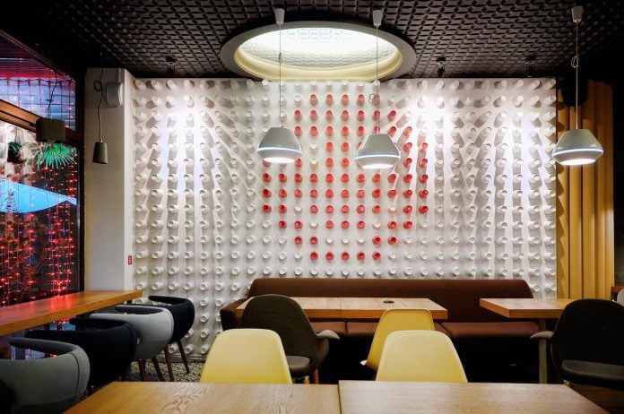 retro-futuristic-interior-redcup-coffeeshop-opened-sochi-26