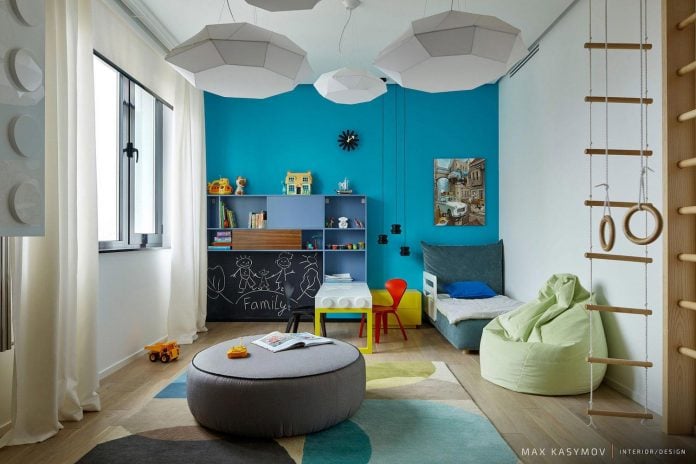 simple-shapes-create-asymmetrical-time-balanced-composition-interior-posteriori-apartment-21