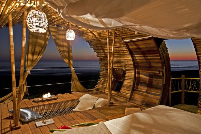 treehouse-suite-beachfront-bi-level-elliptical-shaped-bamboo-wrapped-treehouse-05