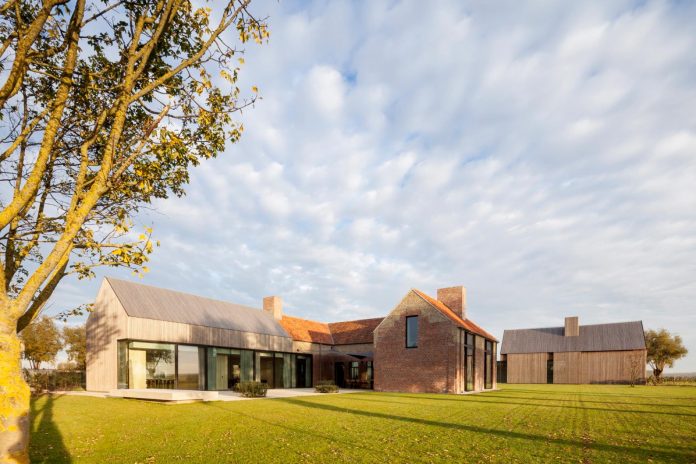 farmhouse-transformation-elegant-residence-north-belgium-24