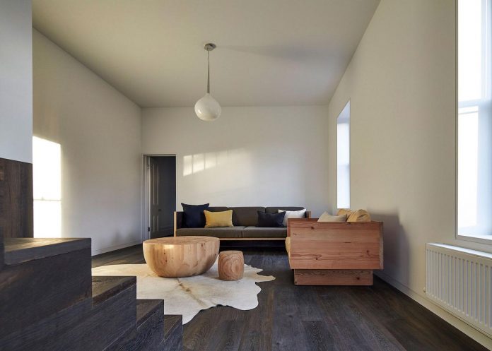 julie-firkin-architects-design-contemporary-brick-metal-house-fitzroy-melbourne-07