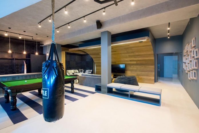 man-cave-industrial-inspired-home-young-lover-skating-surfing-socialising-05