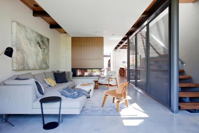 mid-century-home-design-exposed-structural-steel-beam-clear-fir-wood-ceilings-01