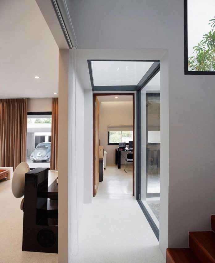 nawamin-24-house-contemporary-simple-house-bangkok-like-design-studio-03