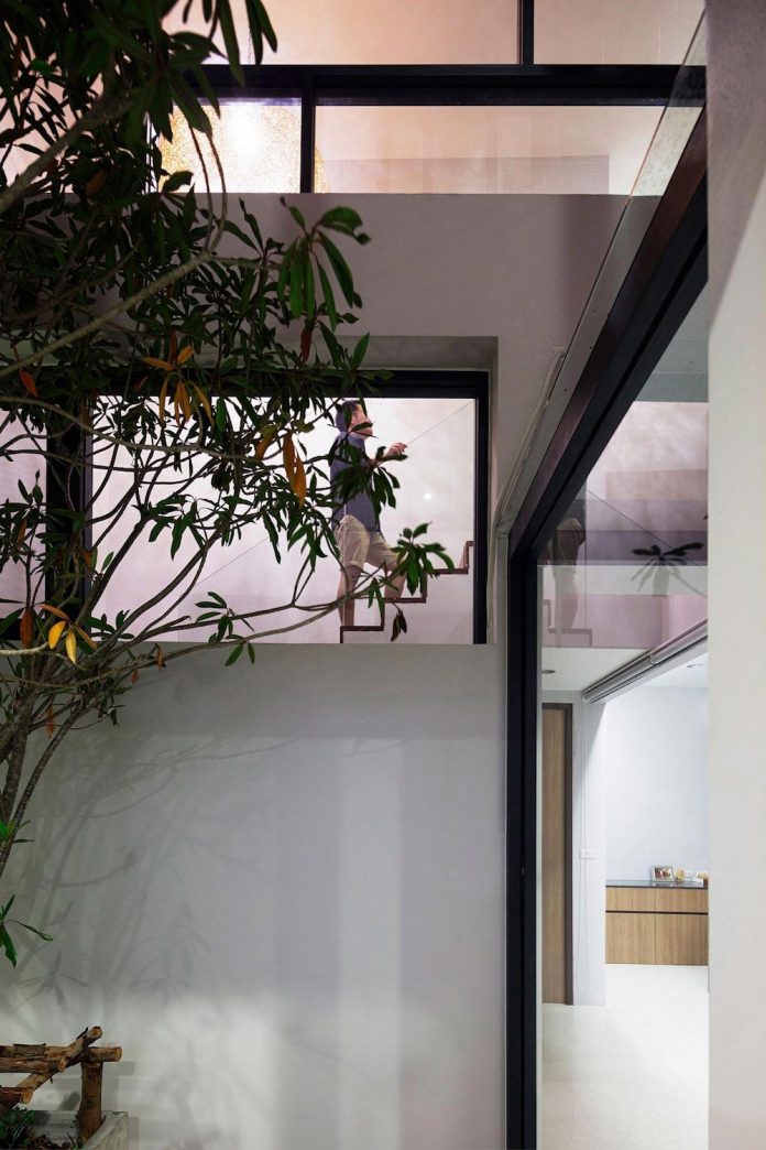 nawamin-24-house-contemporary-simple-house-bangkok-like-design-studio-11