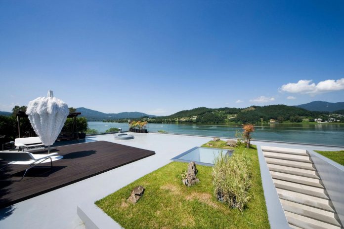 spacious-modern-residence-gyeonggi-south-korea-great-views-lake-11