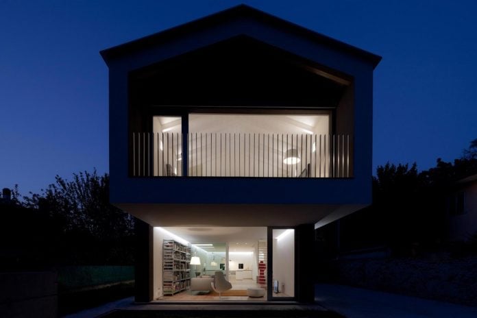 t-shaped-contemporary-house-outskirts-treviso-45