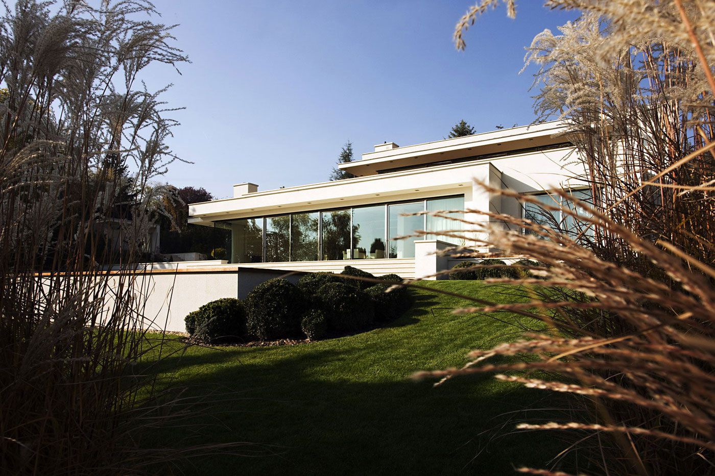 Contemporary Villa by Architema