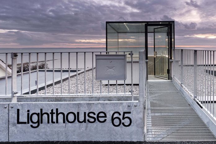 The Lighthouse 65 by AR Design Studio