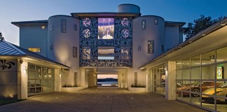Acquavilla Residence by Winn Wittman Architecture