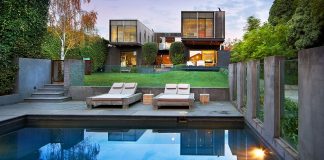 Armandale House by Jackson Clements Burrows