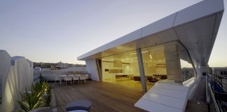 The Bondi Penthouse by Brian Meyerson Architects