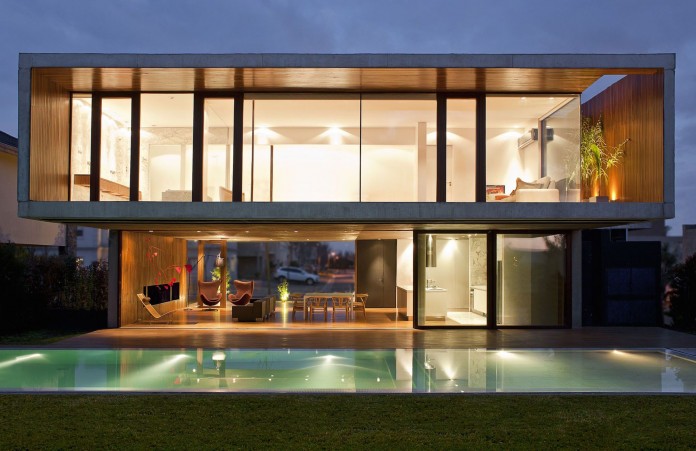House FF by Fritz + Fritz Arquitectos