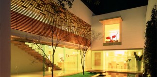 I House by Agraz Arquitectos