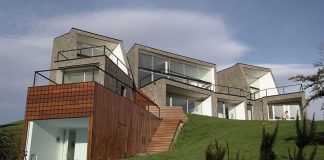 House on the Mountain by Alric Galindez Architects