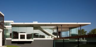 Casa Vale Do Lobo by Arqui+Arquitectura