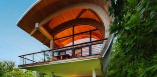 Casey Key Guest House by TOTeMS Architecture