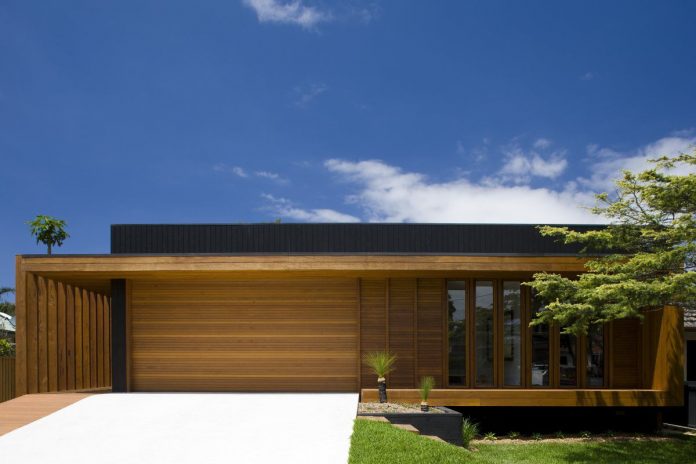 Contemporary Narrabeen House by Choi Ropiha Fighera