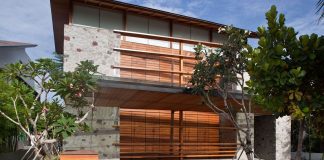 Cove Way House by Bedmar and Shi