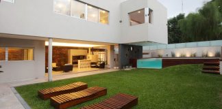 Casa Devoto by Andres Remy Arquitectos