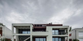 Lakeside Home in Balatonboglár by Tóth Project