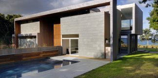 Lion’s Head Residence by Bates Masi Architects