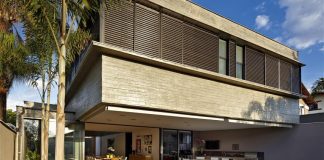 Residence in Belo Horizonte by Anastasia Architects