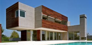 Residence in Larissa by Potiropoulos D+L Architects