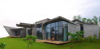 Rishikesh House by Rajiv Saini and Associates