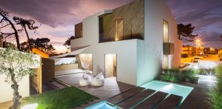 SilverWood House by Ernesto Pereira