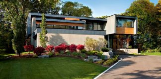 Thorncrest House by Altius Architecture