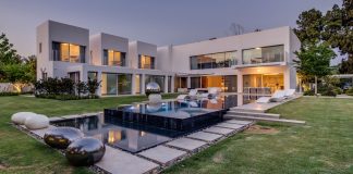 Israel contemporary residence
