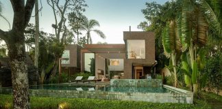 Baleia Condo by Studio Arthur Casas