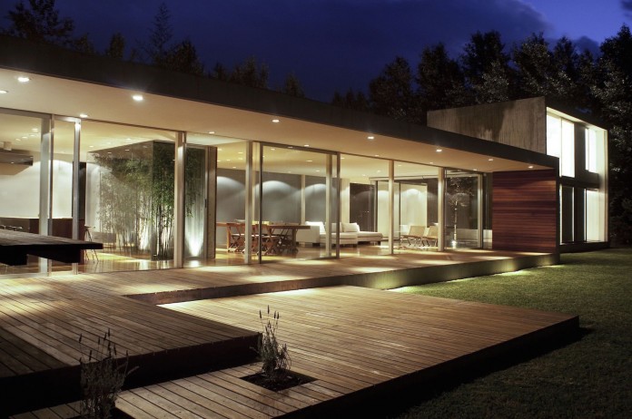 House M by Fritz + Fritz Arquitectos