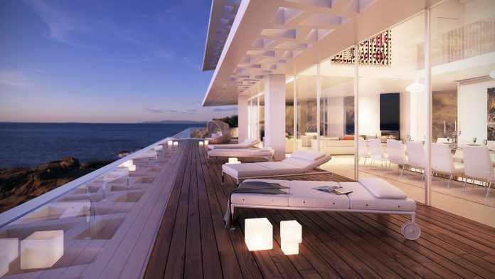 Luxury Beachfront Home by Studio Aristo