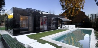 Modularing House by A-cero Architects