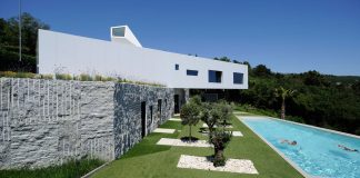 Nest & Cave House by Idis Turato