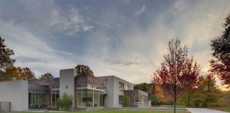 Shaker Heights Residence by Dimit Architects