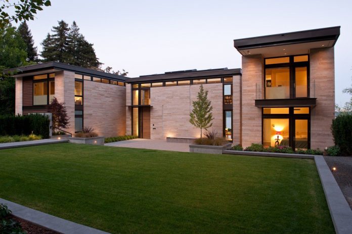 Washington Park Residence by Sullivan Conard Architects