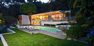 The 901 Bel Air Road Staller House by Richard Neutra, restored by Lorcan O’Herlihy Architects