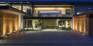 House in Blair Atholl by Nico van der Meulen