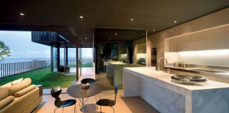 Freshwater House by Chenchow Little
