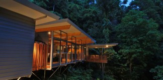HP Tree House by mmpP Architects