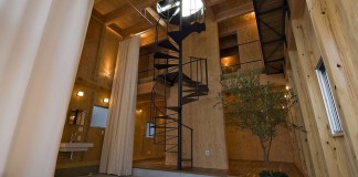 House in Waga-Zaimokuza by Architect Cafe