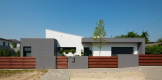 M house by RS+ Robert Skitek