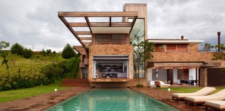 MP Quinta da Baronesa House by Studio Arthur Casas